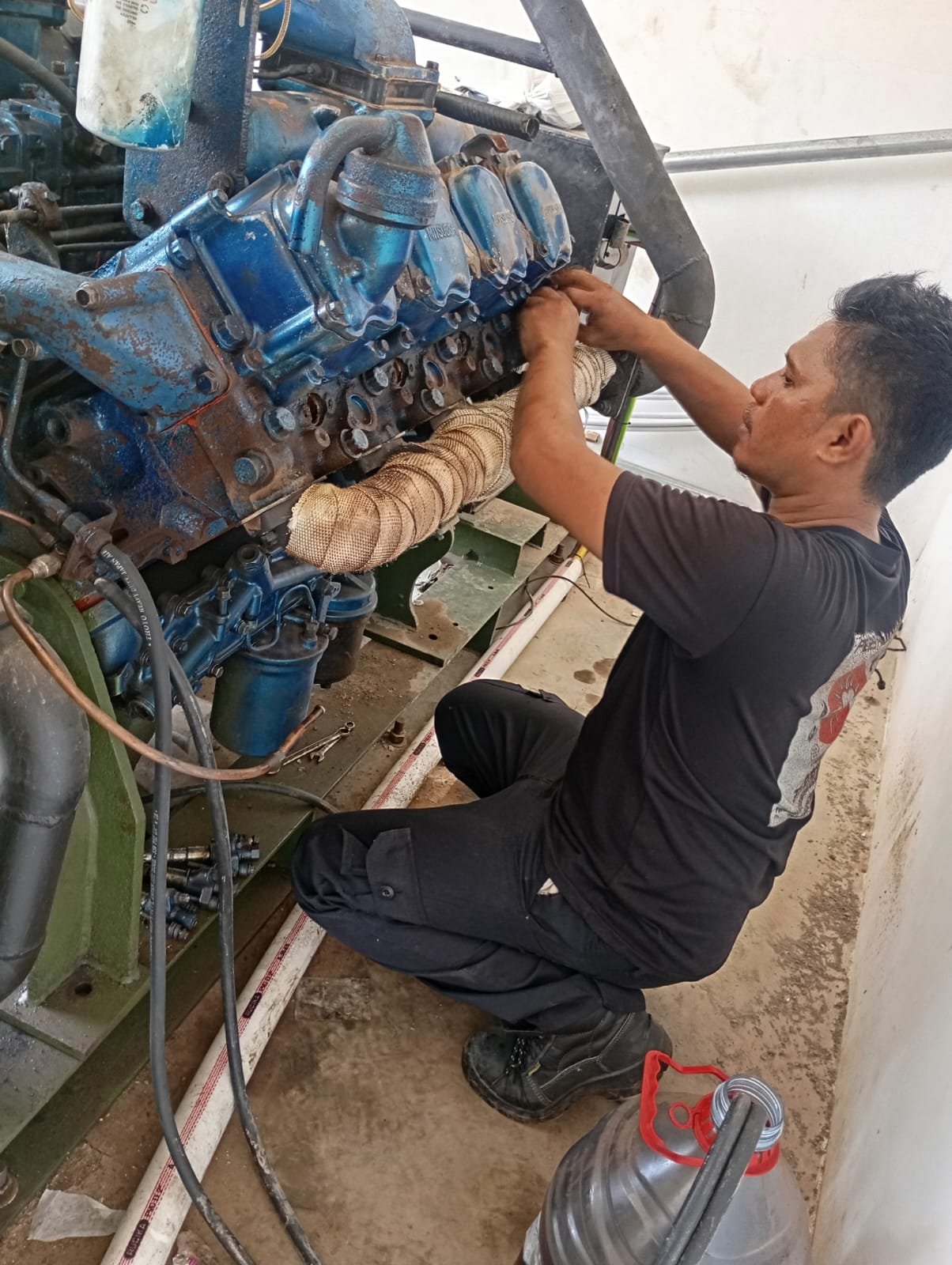 Proses Re-assembly Mesin Diesel Mitsubishi