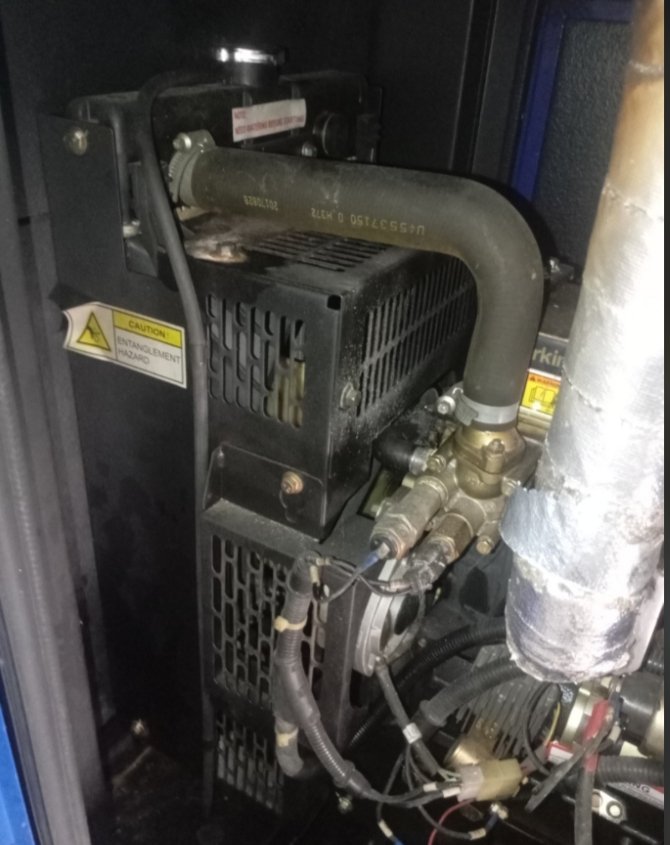 Pemeriksaan Radiator dan Selang Pendingin Genset